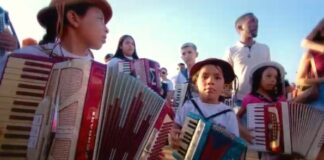 Guilherme Dantas revela segredos da ‘Terra dos Sanfoneiros’ em documentário sobre a cultura nordestina